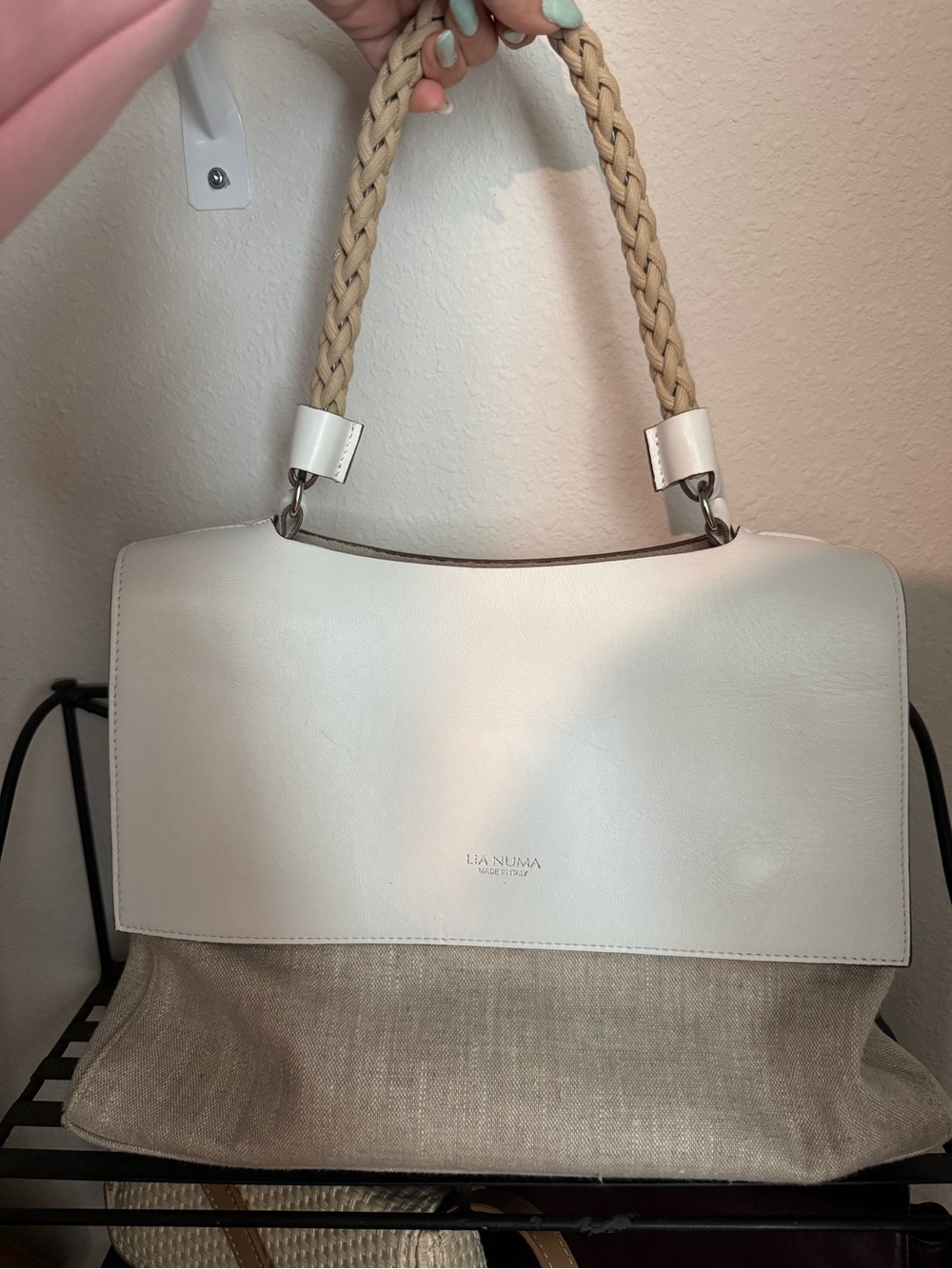 Beautiful Lia Numa Handbag, Made in Italy